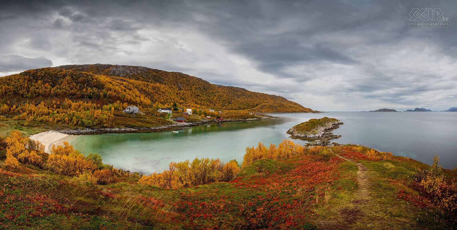 Norway - Senja - Botnhamn The phenomenal autumn colors near Jekthamna beach in the municipality of Botnhamn at Senja island Stefan Cruysberghs